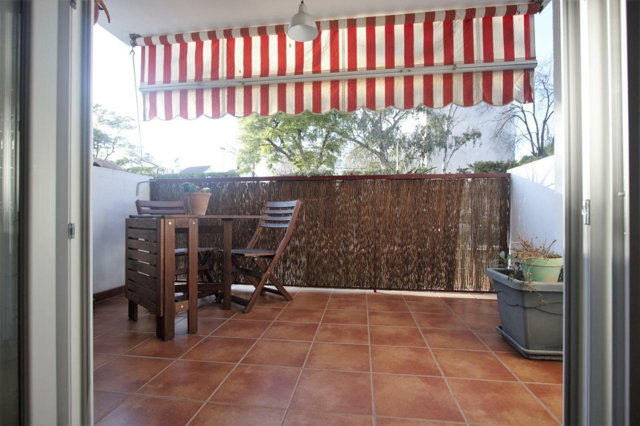Bonito Apart. Con Parking Y Piscina Mairena del Aljarafe Bagian luar foto