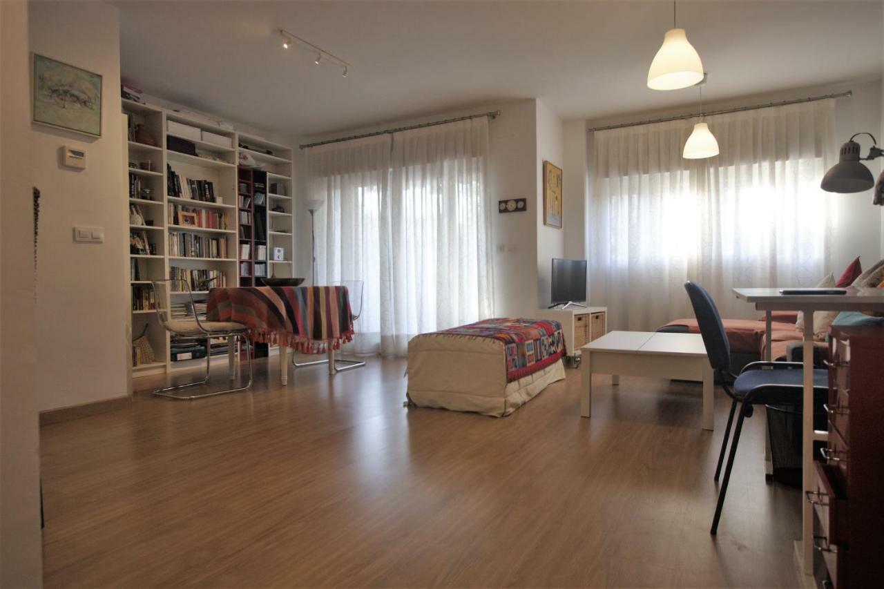Bonito Apart. Con Parking Y Piscina Mairena del Aljarafe Bagian luar foto
