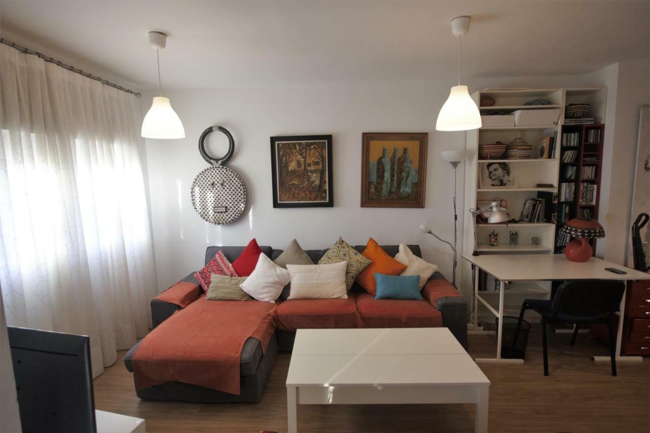 Bonito Apart. Con Parking Y Piscina Mairena del Aljarafe Bagian luar foto